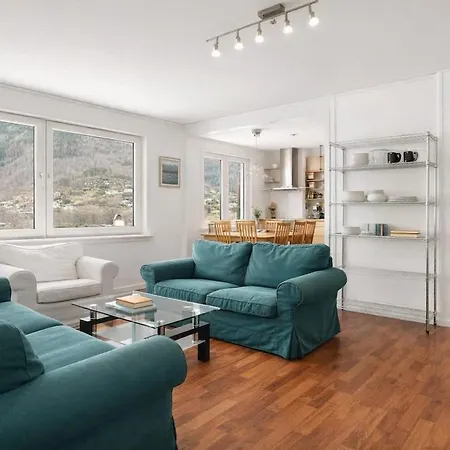 شقة Great Views Of Fjord & Mountains Balcony أودا