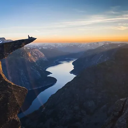 Great Views Of Fjord & Mountains Balcony أودا